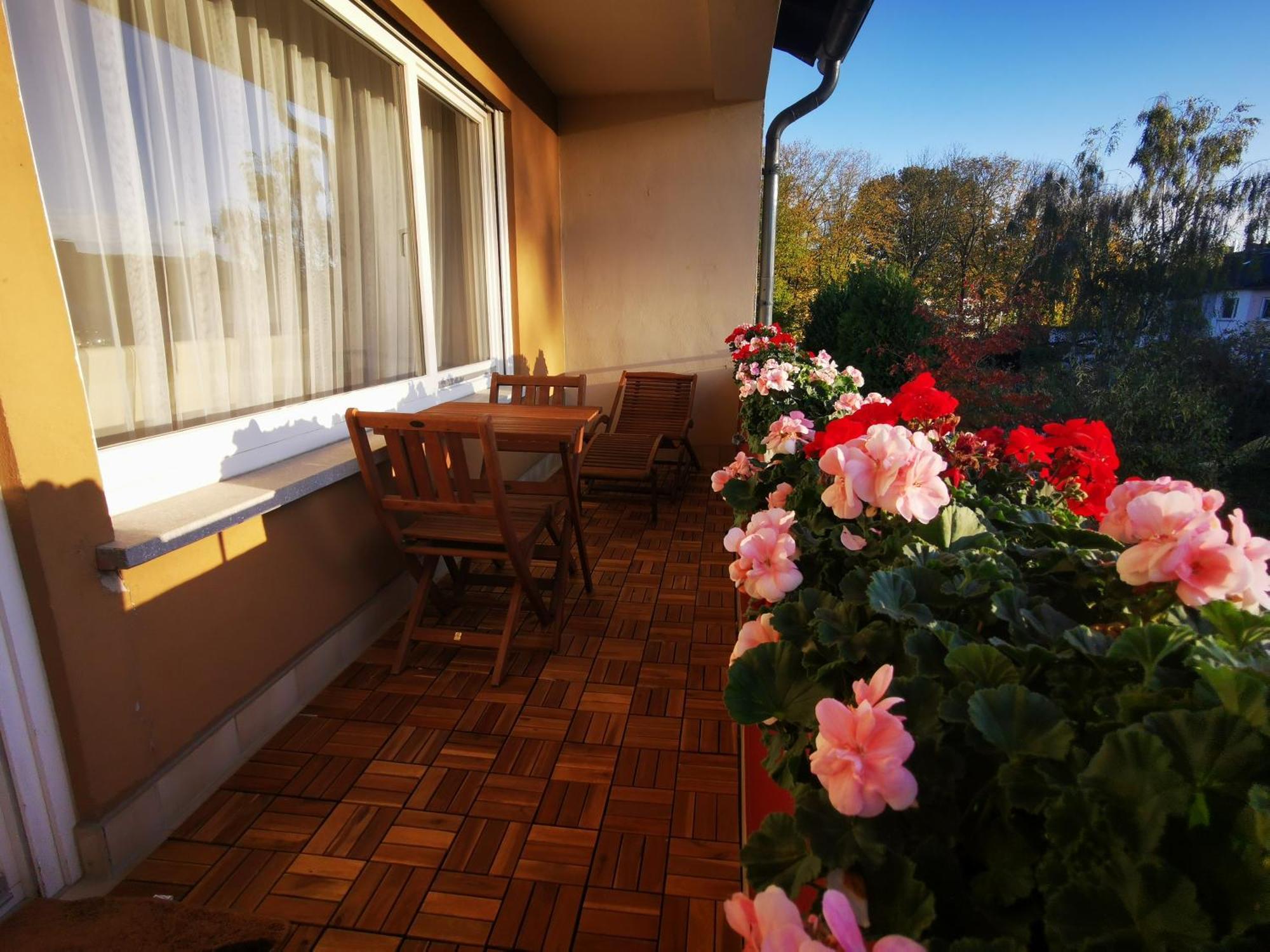 Koblenzliebe Mosel 3-zimmer Balkon Parking Apartment *