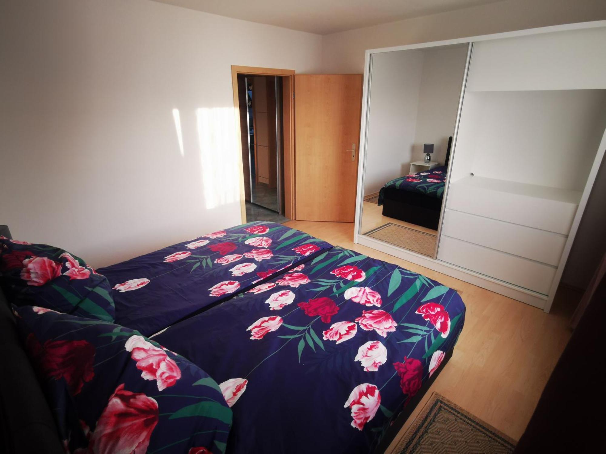 Koblenzliebe Mosel 3-zimmer Balkon Parking Apartment